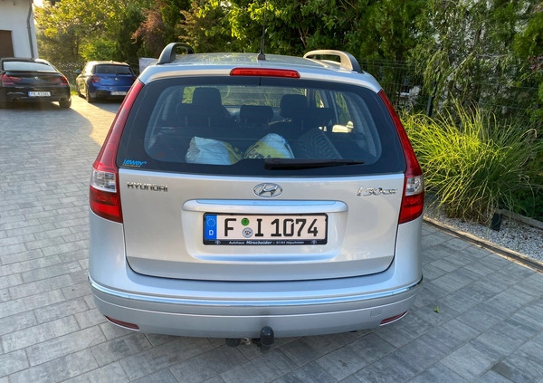 Hyundai I30 cena 16900 przebieg: 181940, rok produkcji 2009 z Poznań małe 436